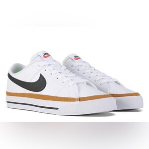 Women's Court Legacy Leather Sneaker